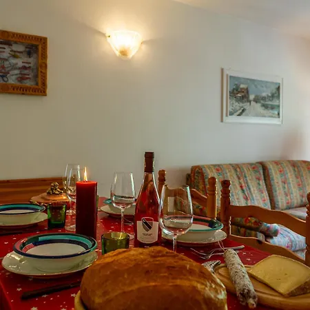 Le Ginestre - Relax E Vista Montagna - Cour 0248 Courmayeur