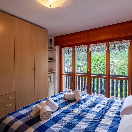 Le Ginestre - Relax E Vista Montagna - Cour 0248 * Courmayeur